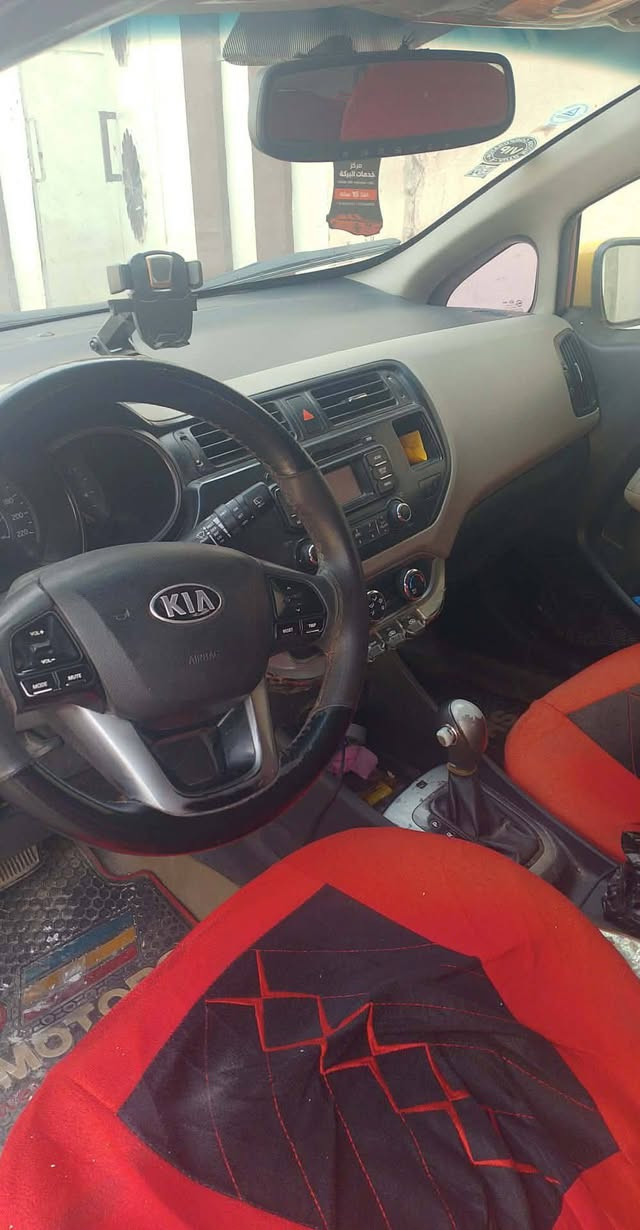 السلام عليكم
للبيع كيا ريو 2013 أمريكي🇺🇲رقم انكليزي هيئه وغرامات صفر سنويه ل 2031 تحكم ستيرن جهتين دشبول رياضي ليزري🎊
كابون تبادل بيه
تبريد ثلج ،🥶
تدفئه نار🔥
كير مال تفصيخ لك قبل شهر شاده 
طخم كله موبز أصلي 
ستيرن داخلي خارجي جديد تفصيخ مال كصه مع الكارت والماطور 
داخله كلش حلو ومرتب 
فرس وسطي أبو الجكمجه 
كير ترونك دبل كير يعني لمس واوتو 
اخوان السياره داخله بدون ضرر اهنا بالعراق امبدل بيه باب خلفي الورا السايق 
سعر 78ورقه وبيه مجال بسيط للطيبين وسلامتكم 
الاتصال
***********
مكاني موصل حي النور
