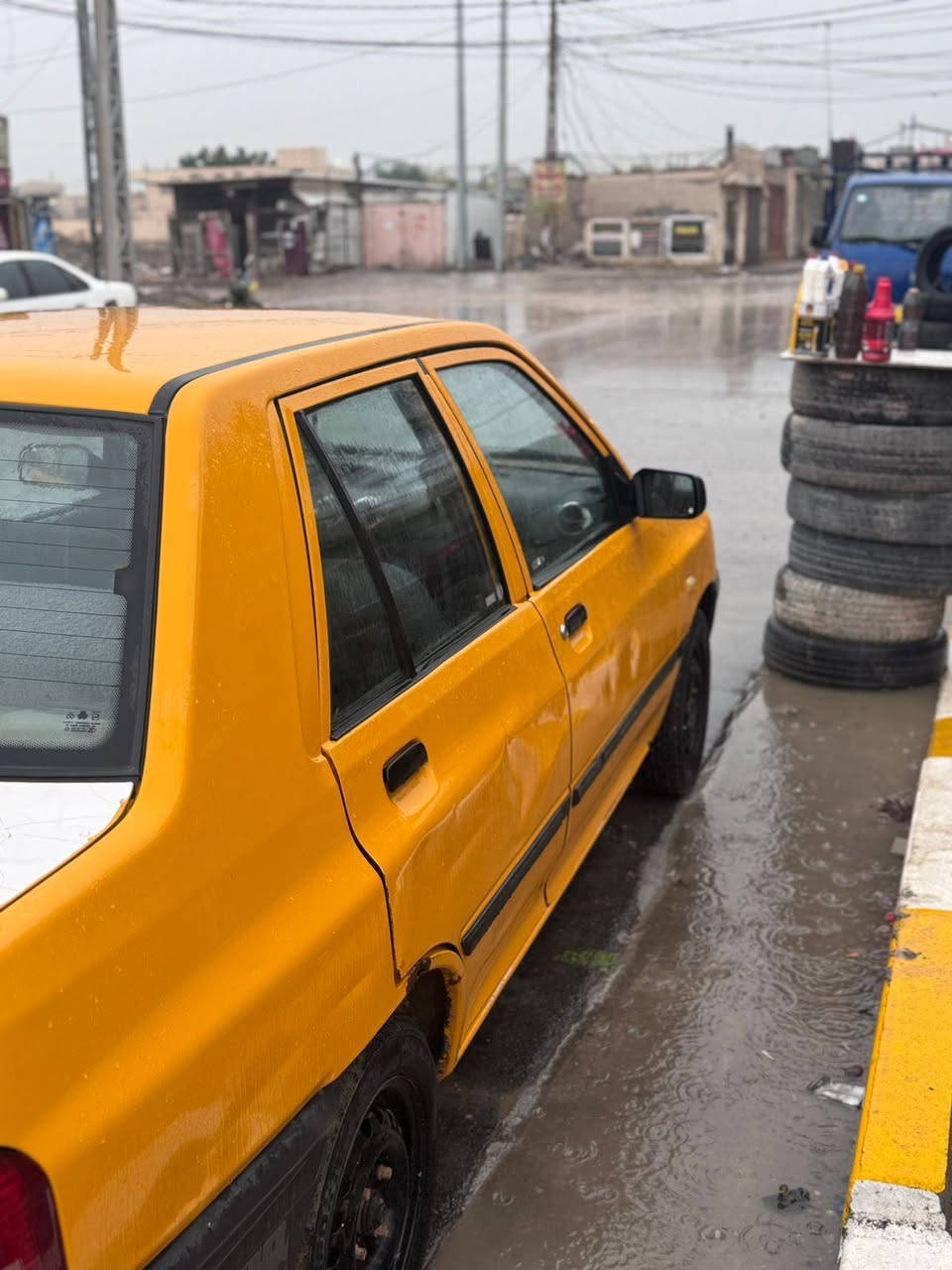 سلام عليكم سايبه 18 السعر 34  الشراي يتصل *********** او ***********
