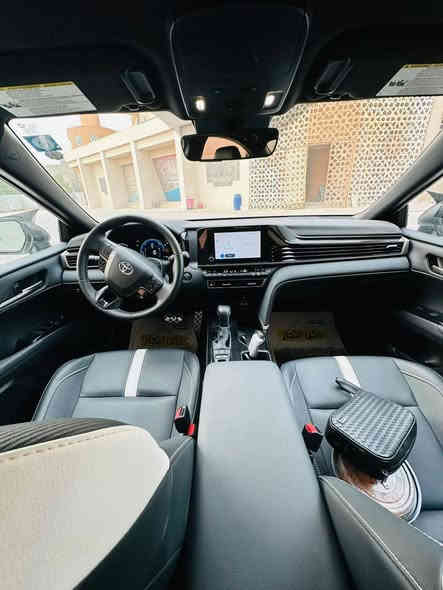 تويوتا كامري هايبرد 2025  SE 
اللون :- ابيض
الموديل 2025
المحرك 2500cc

رقم بغداد 
المواصفات
• شاشة كبيرة
• كاميرا خلفية
• حساسات خلفية
• كراسي  جلد
• كراسي كهرباء
• كراسي مدفيه
• رادار امامي
• مانع تصادم
• محدد مسار
• تصحيح مسار
• مثبت سرعه
• مانع انزلاق
• استيرنق متحرك
• تحكم طارة
• تدفئه مقود
• نقطة عمياء
• مانع تجاوز
• حساسات مانع تجاوز
• بصمة تشغيل
• دخول ذكي
• شاحن ويرلس
• اضوية اماميه زنون LED
• اضوية خلفية LED
• ليد زنون نهاري
• ويل قياس 18
• نظام ECO + TRIP 
• نظام GPS + خرائط
• نفكيشن
• 3 أنظمة قياده ECO / Normal / Sport 
• اوامر صوتيه
• بلوتوث
• مدخل USB + AUX
حادث السياره كما موضح في الصور 
  حادثها / حوض 
كفاله كير مكينه
بجم كبس 

مكانها بغداد / السيديه
للاستفسار ***********
