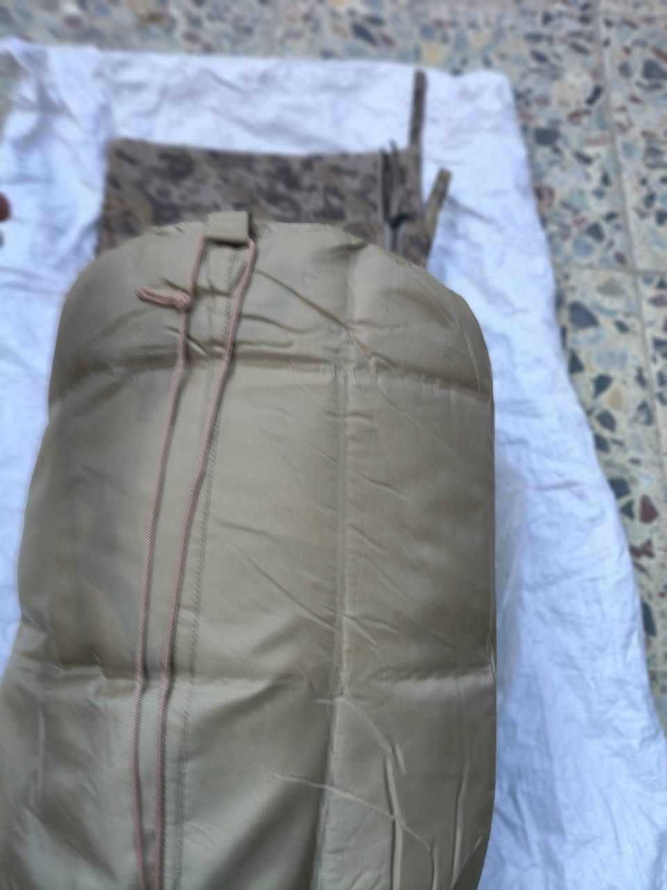 كلهن  بسعر رخيييييص لان مستعجل هسه  ابيعن 60 الف قفل كلهم ب60 الف وبالعافيه 

سليب باك الحجم الكبير المرغوب عسكري حلو كلش راقي جديد ملابس داخلي ه جدد فانيله عسكرية جديد شفقه سبانيه عسكريه مطري ينلبس فوك الملابس عسكري زي جديد حلو كلش جديد عدد 2 كلهن شلع ب سعر اخو البلاش والله بدون عمله ب 60 الف قفل مكان بغداد الحسينية بالبداية قرب مطعم الامير على الشارع قريب كلش الشراي يجي خاص او يتصل هذا رقمي ***********
