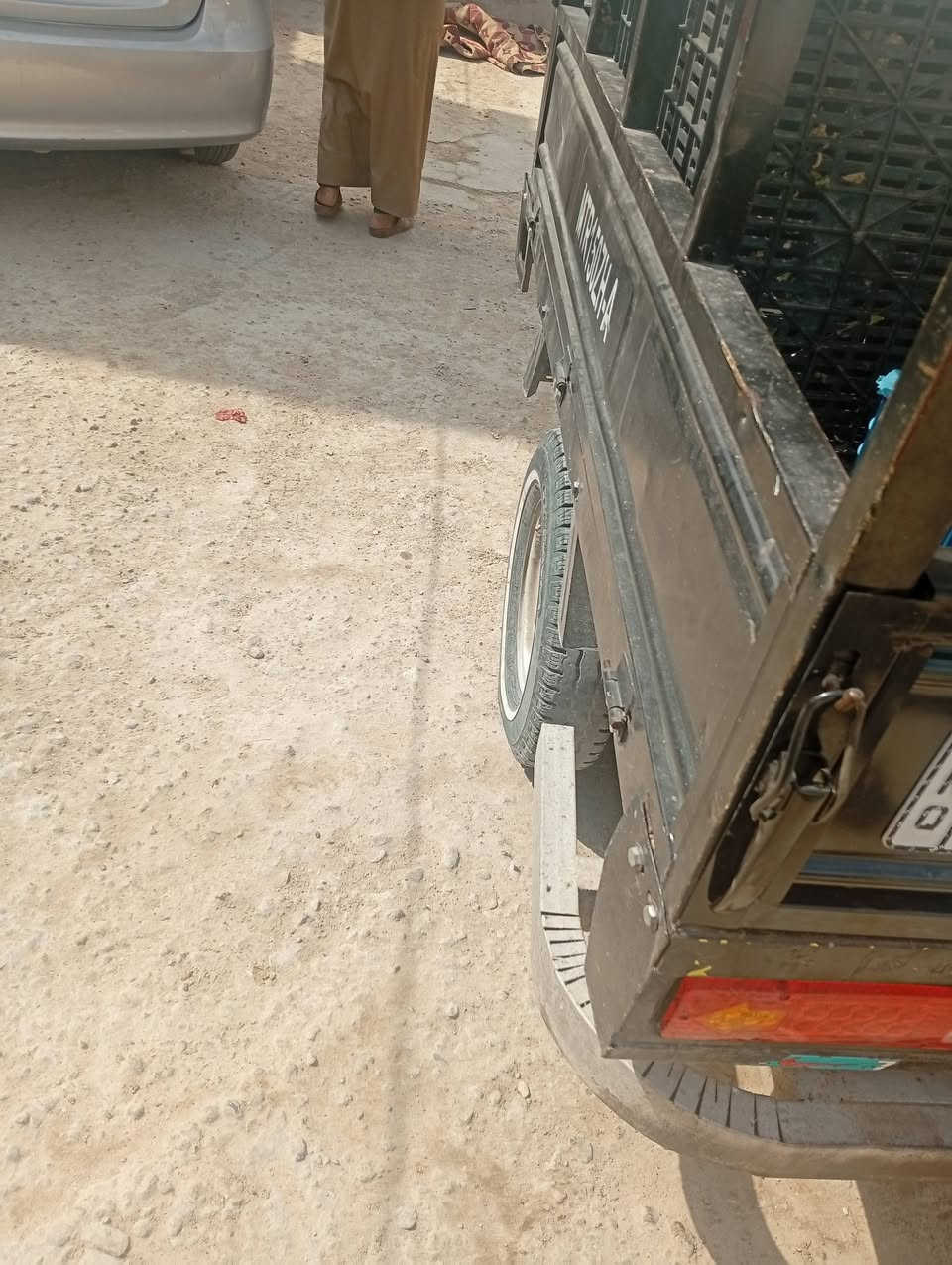 سلام عليكم ستوته البيع موديل 14رقم مداور السعر 2و300 تعميره 25 *********** مكاني نجف
