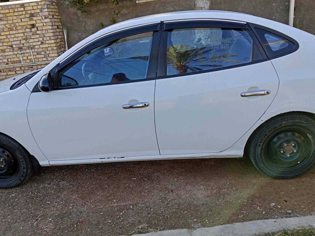 سلام عليكم احبتي انتره 2009 بيه صبغات ابيع حزام بسم كردي تخم تاير حداديه كير محرك ١٦٠٠ السعر ٩٠ وبيه مجال لشراي ***********
