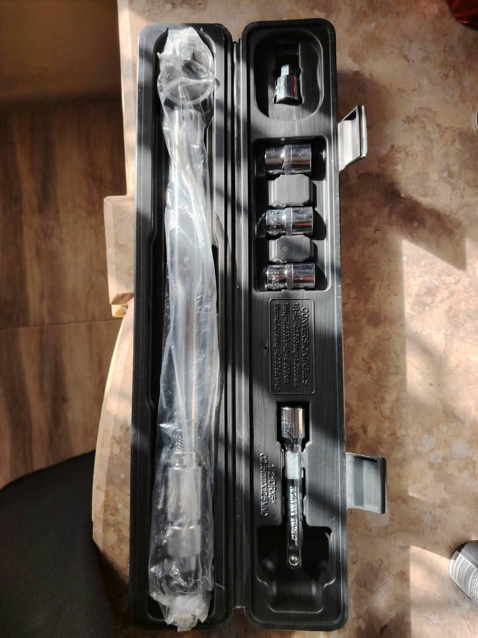 يدة عزم للبيع
***********
