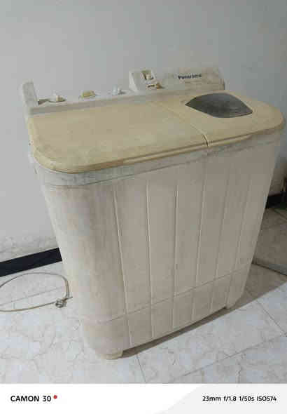 السلام عليكم 
اخوان هاي غراض بيت عاطله 
مجمدة
ثلاجة 
تلفزيون
غسالة
رايدينهن كلهن شيله وحدة 
تاخذهن بدون ترجيع كل وحدة وعطلها عسا مايكون تصليحها بالف وتشتغل عندك بالعافيه عليك تصليحها بالف بمية اني مالي اي علاقة يعني ابيع علكولتهم لحم على باريه بالنسبة للمجمدة والثلاجة والغسالة مواطيرهن يشتغلن 
***********
