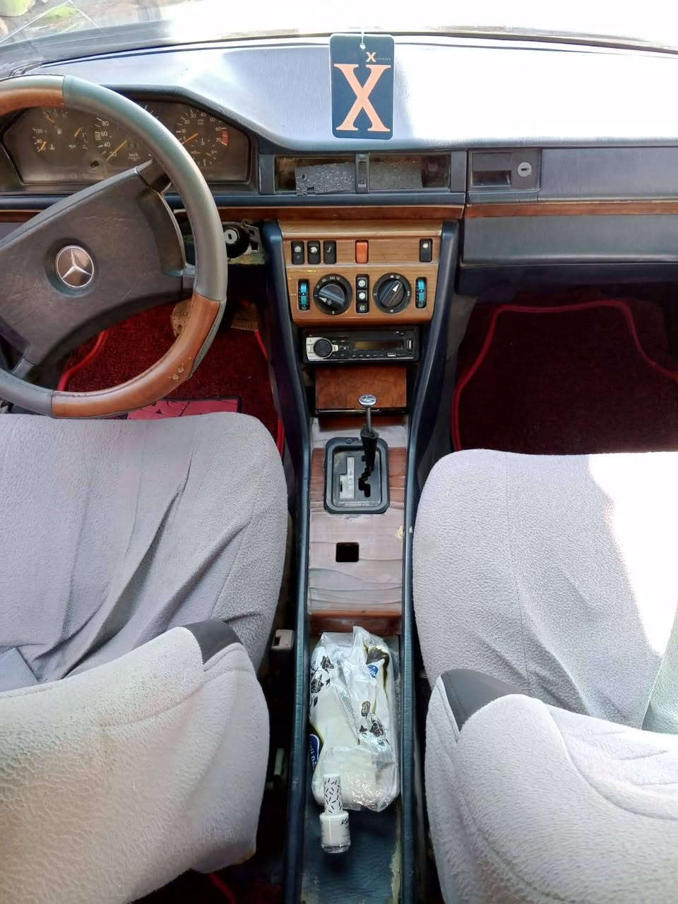 بس ب((((22)))) بسعر ايفون والله بيعة مستعجلة
مارسدس دب مكينة وكير مكفولات بلجيس مال بطة 3000 كير اوتوماتيك 
شلعة معدل بطناش مو سيارة صاروخ ترايها ل للهند بشرط 
حدادية صدر زينات كهربائيات لايت عالي ناصي اشاير  غرفتها حلوة دشبولها حلو سيارة نصبتها حلوة وكاعدة  نكرة سلف بأي وقت  شاهد الله السيارة برغي ما عايزة رقم صدامي
السعر : 22 وبيها مجال 
العنوان:  بغداد الشعب يم سوك شلال 
الرقم : ***********
