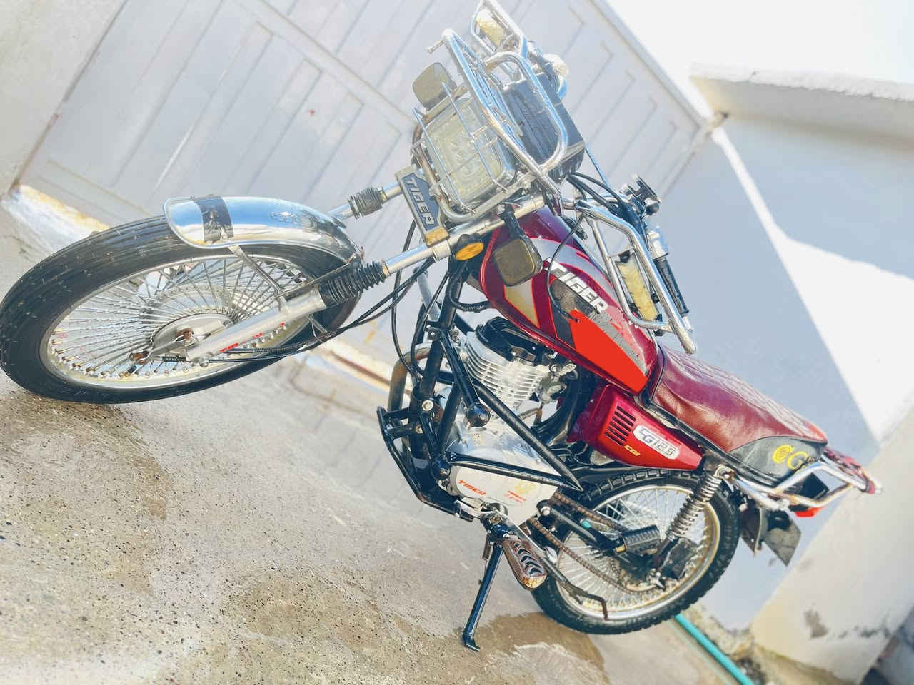 سلام عليكم ماطور تايكر 2020ابوً الدرع ابو البصمه ابو الختم ماطور جديد شرط مكينه مو مضروبه صبانه وايرمنيه شغاله كامله لايت بك لايت اشاير كشن تانكي جدد منفيس موجود مكاتبه موجوده الماطور اني طبكتو بيدي علا ايد وحده من2020مكاني حي التنك السعرة575ي مجال قليل ***********
