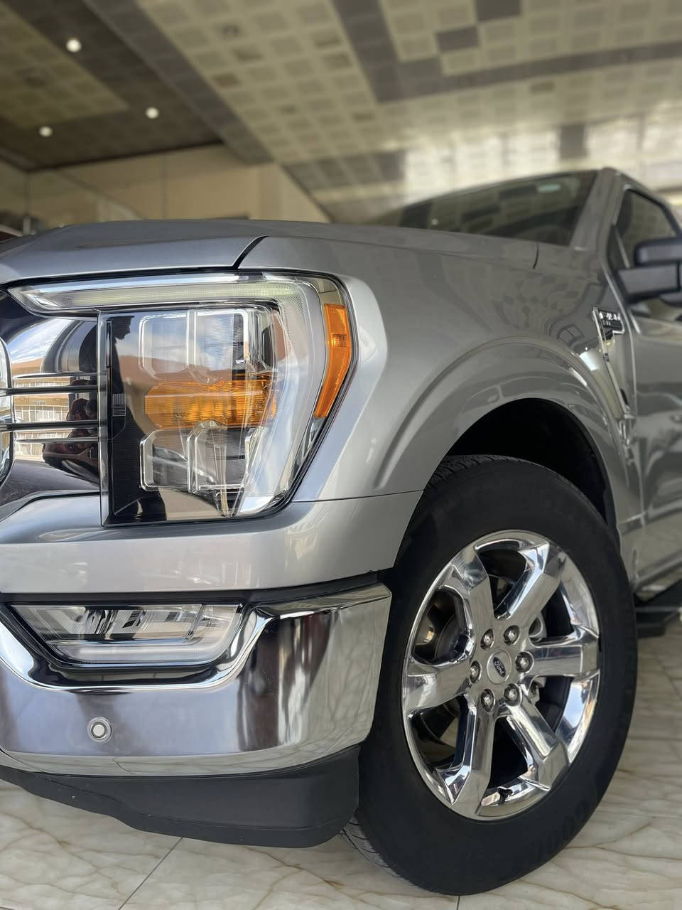 F150
2023

فول موصفات بس بدون بانوراما 

المحرك V8  5.0

كلين

كاميرت 360 

4x2 

بصمه 

كشنات تدفئة

عنوان دهوك

معرض ريان

0750 288 7695
