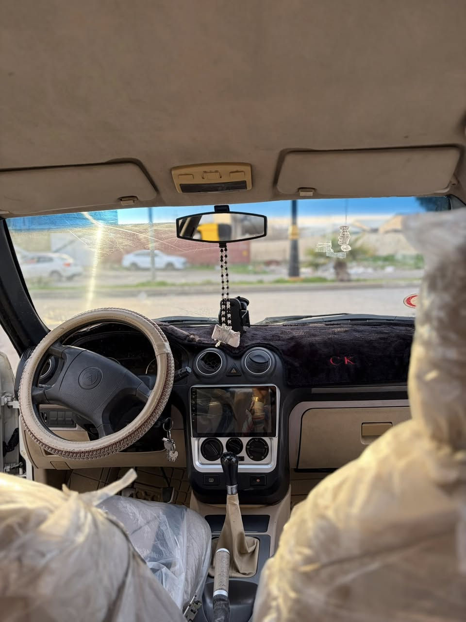 السلام عليكم سياره للبيع ckموديل 2012  وضع شركه  كير مكينه شرط  رقم بغداد  بدون ضرار   بيه كاربون بنزين السعر 48 بيه مجال اتصال على رقم هذا ***********  بي واتساب
