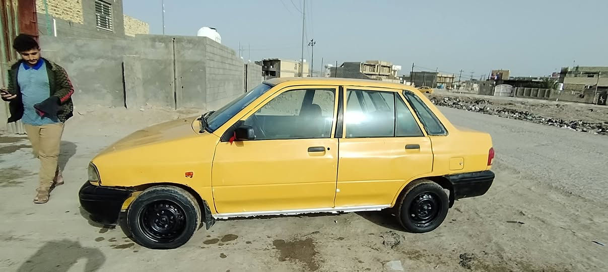 للبيع موديل ١٠ رقم الماني سعر ١٥ وبيه مجال مكان ديوانية البدير ***********
