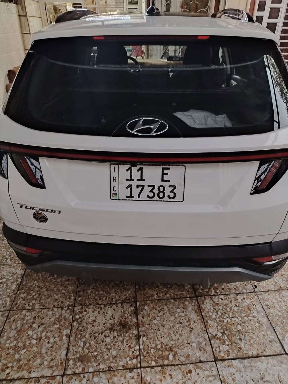 السلام عليكم
توكسان 
2024 
خليجي
محرك 2000 
فول مواصفات
بانوراما 
لون ابيض 
رقم بغداد 
السعر 220 و بية مجال 
المكان بغداد الحرية 
للاتصال
***********
