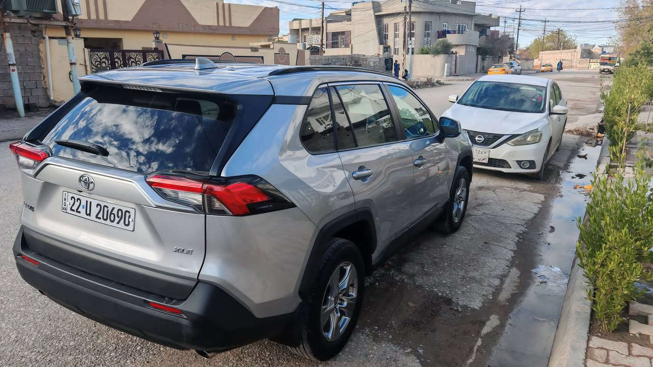 راف فور للبيع
موديل 2024 رقم اربيل باسمي  ماشيه ٢٩ميل
مواصفات xle معروفه
فتحة سقف بصمة تشغيل بصمة ابواب
نقاط عمياء رادار امامي خلفي
مثبت سرعه وتوقف تلقائي
ضررها جاملغ امامي ايمن مبدل وصبغ بالبنيد على كد الضرر فقط راديترات بلادي ما واصلها ضرر نهائيا وووضع شركه
وصور الضرر مرفقه بالمنشور 
***********
مكاني كركوك
السعر ٢٥٠ ورقه مجال قليل
