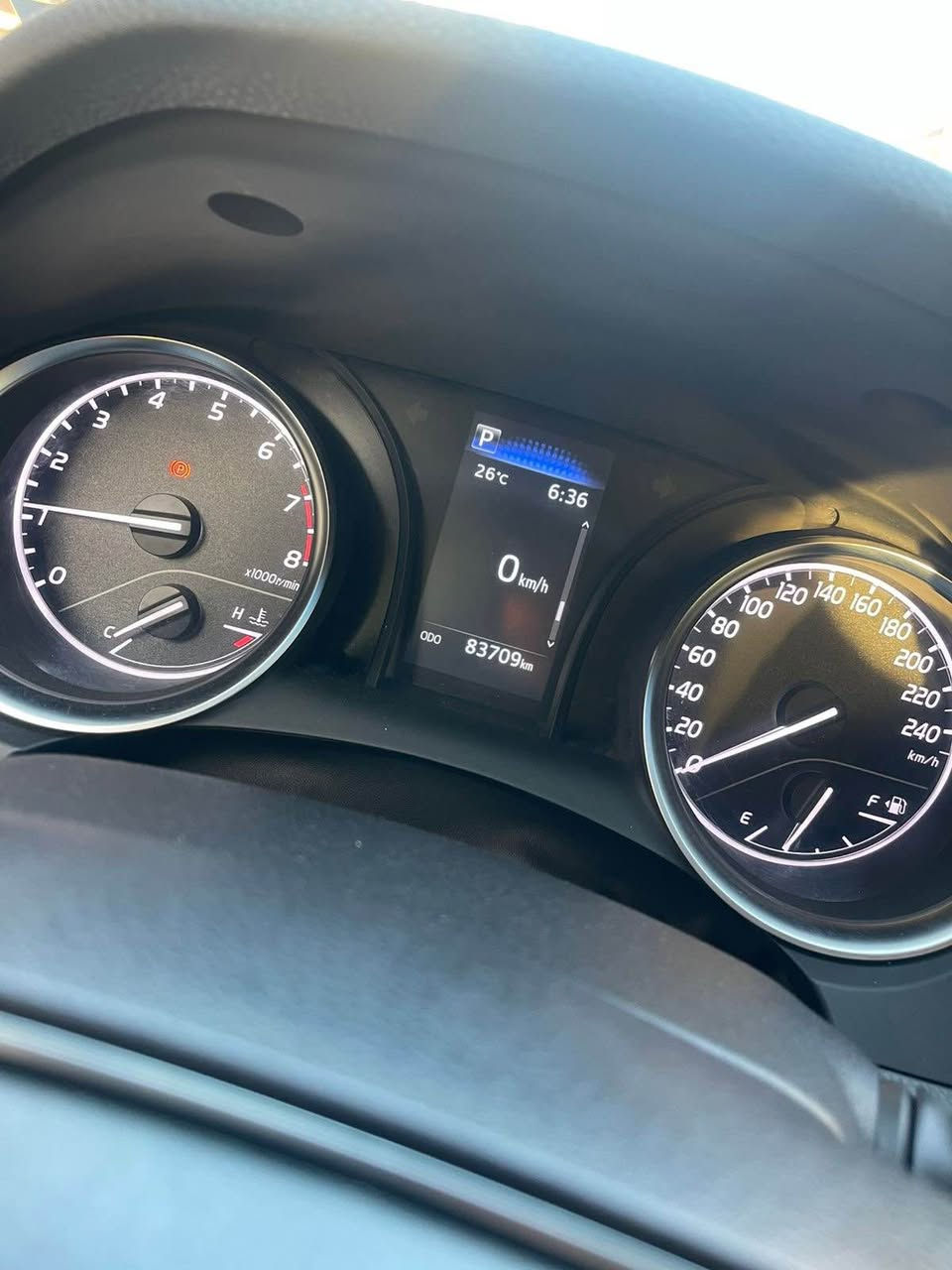 Toyota Camry 2023 SE 
سفري شركه جيهان SE 
فوول فوول مواسفات 
سلايت و بسمه و په رده 
موبايل شعن  كوشين كاره با 
شاشه گه وره 
سماعه JBL 
دعامي بو دعامي به شه رت 
بي بوياغ بي تعديل 
سعري ٢٦٨$ وره ق كه ميك مجال 
ئه گه ر مشتري په يوه ندي بكه به    *********** أربيل, العراق
