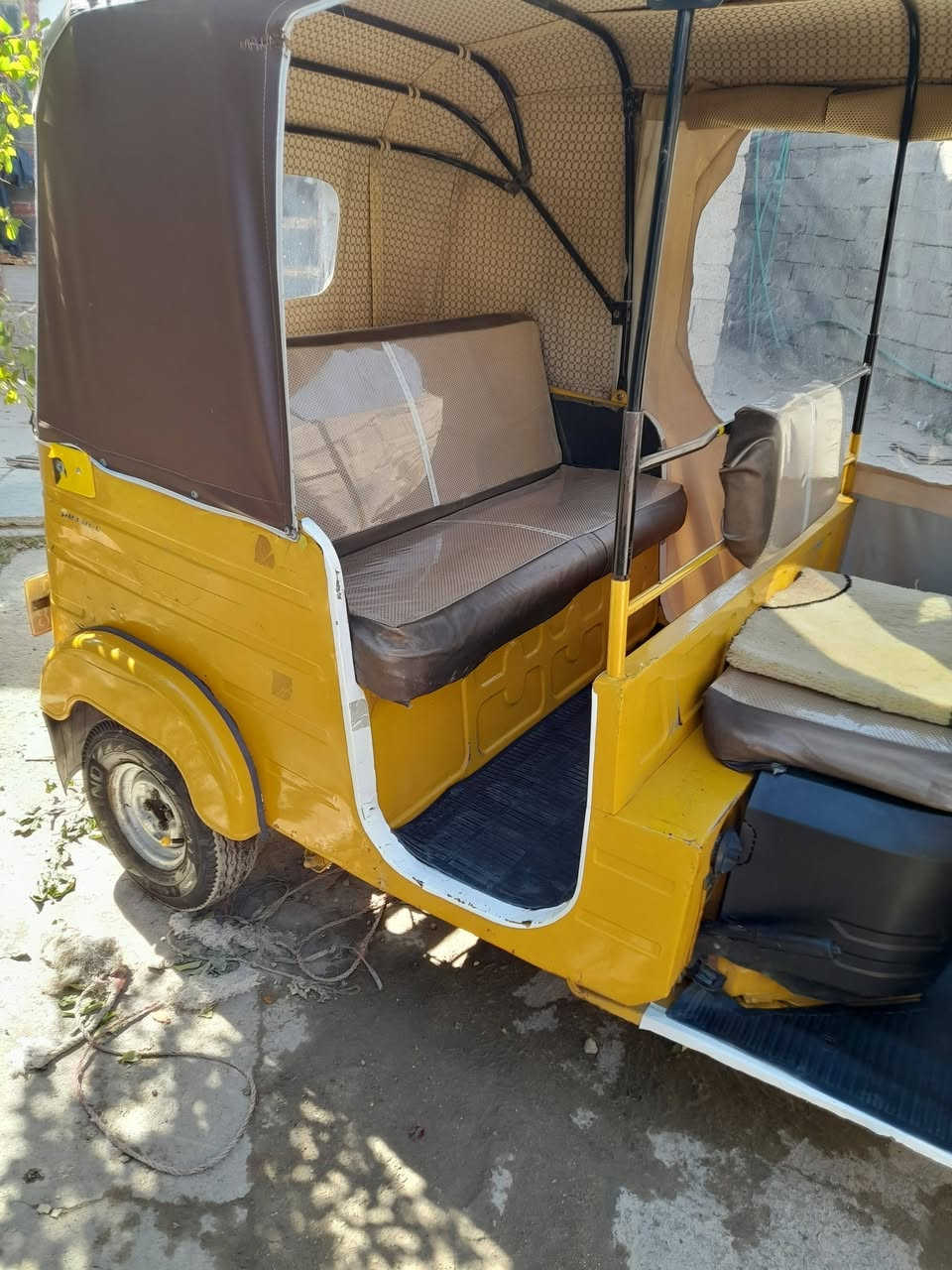 سلام عليكم تكتك موديل ٢٠٢٠ البيع سعر 6ونص  تاريخ نفاذ سنويه ٢٠٣٠
***********
