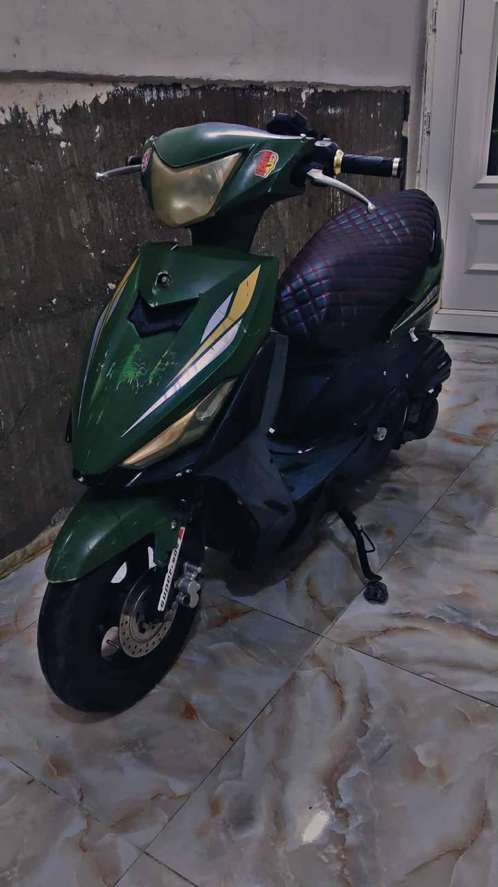 ماكس اف اس موديل 2020 سرعه120 دراجه كفاله عامه مابيه اي عطل او نقص كله بل شرط علابلاد محرك ناعم لاصرف ولا بخار كهربائية وسلف دشبول كله شغال سعره 175 بيه مجال قليل كركوك قادسيه الوله الرقم ***********
