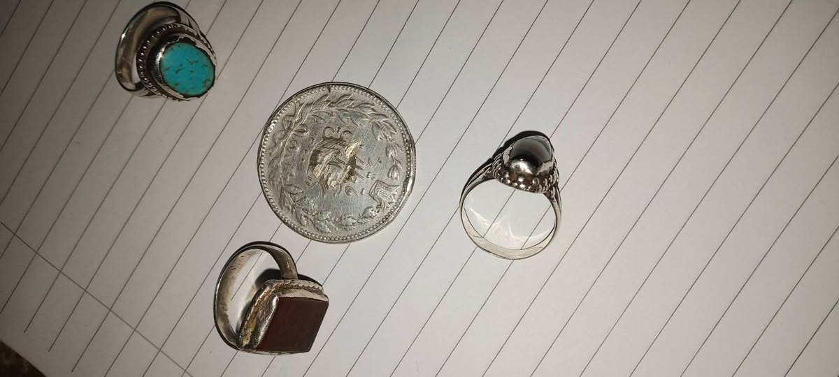 محابس وعملة فضة اصليات  للبيع سعرك خاص او ع واتساب  ***********
