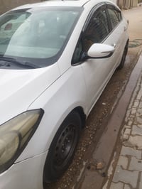 كيا سيراتو 13 فول بصمه رقم اربيل السعر 97 وبيها مجال بسيط الاتصال 0781...