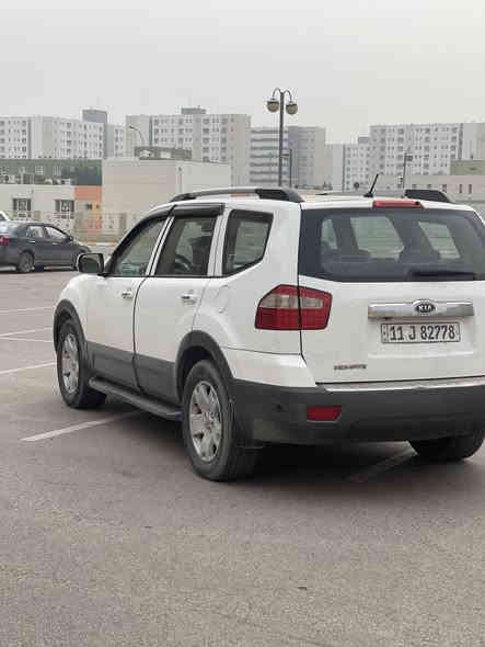 السلام عليكم كيا مهافي 2013 فول مواصفات زراك فور ويل بصمه فتحه 7راكب 3قطع تبريد السياره بيها منضومه غاز السياره كفاله عامه بيها بس بارد السعر 155 وبيها مجال مكاني بغداد الجديده أو بسمايه الهاتف ***********
