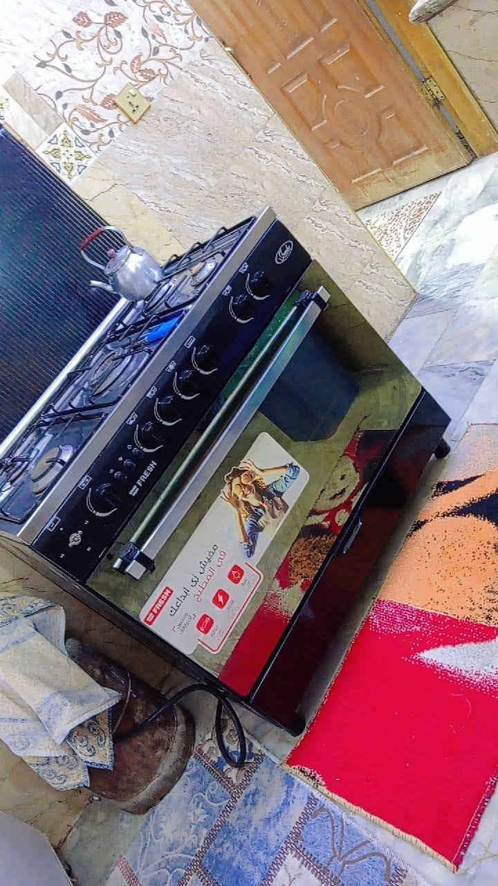 السلام عليكم
غراض بيت للبيع عندي طباخ المصري  عين مالته الزرقاء و بلازمه 43 ام النت رويال ملكي ومبرده جديده ام البوز 
مكاني بغداد


**إذا كنت صاحب هذا الإعلان وتريد حذفه لأي سبب، رجاءا أرسل رسالة إلى الدعم الفني**