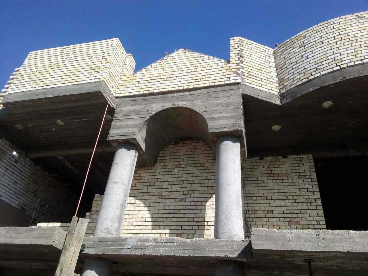 متوفر أعمال نجاره حداده تسليح وصب عمل أساسات وسقوف المنازل من بغداد
***********
