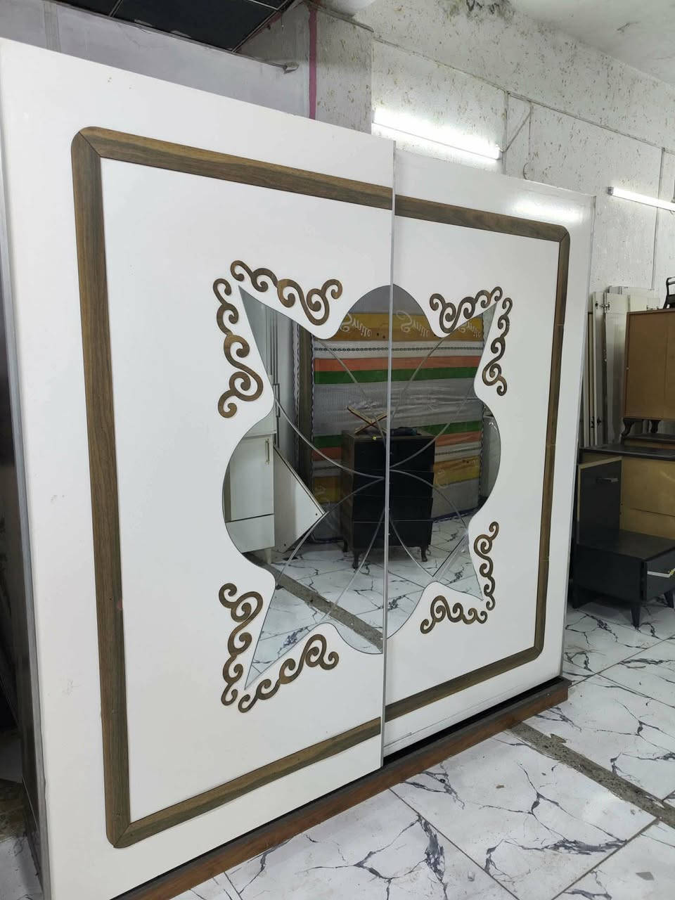 غرفة نوم تركي مستخدم😍💥 
 نضافة95💯
عدد القطع / 5
نضام / سلايت 🦋✨
سعر / 400🤍✨
شد ونقل داخل بغداد مجاني🛻
يوجود توصيل محافضات


**إذا كنت صاحب هذا الإعلان وتريد حذفه لأي سبب، رجاءا أرسل رسالة إلى الدعم الفني**