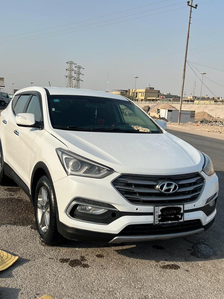 وارد امريكي موديل 2018 محرك 2400 gdi ضربتها چاملغ وبنيد التكمه الاماميه مصلحه  وبيها طخه بالجاملغ الخلفي عكس السايق  ومبدل بنيد
تبريد قطعتين 
ماشيه 50 الف ميل
محرك وگير كفاله
مكاني/ البصرة
ب125 ورقه
هـ /***********
