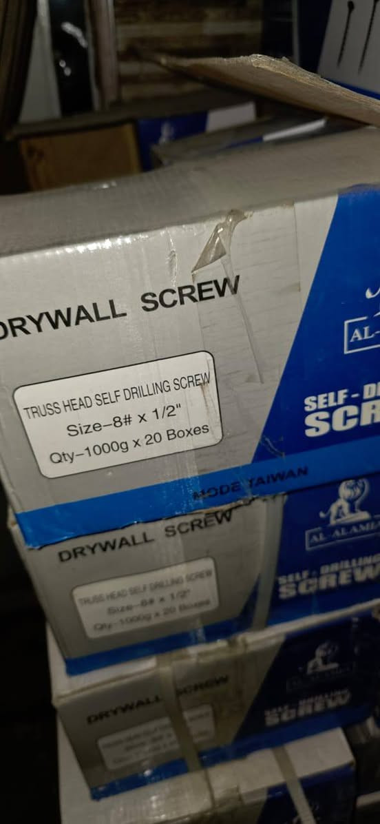 ❗إلى زبائناً داخل وخارج الناصريه وأصحاب المحلات والجمله المحترمين  📢
برغي أعلان كوشه (نص انج)  وزن الباكيت(( كيلو))

سعر المفرد ٢٧٥٠
سعر الجمله ٤٥ الف   للكارتون
  ٥كارتون فما فوق  ٤٠ الف

عدد الكارتون ٢٠باكيت 
العنوان الناصريه( مركز)حي سومر قرب عمارة ماجد 
(خلف محلات البلديه )
للطلب والاستفسار أيضاً ***********📞
فقط واتساب ***********
يتوفر توصيل داخل وخارج المحافظه
