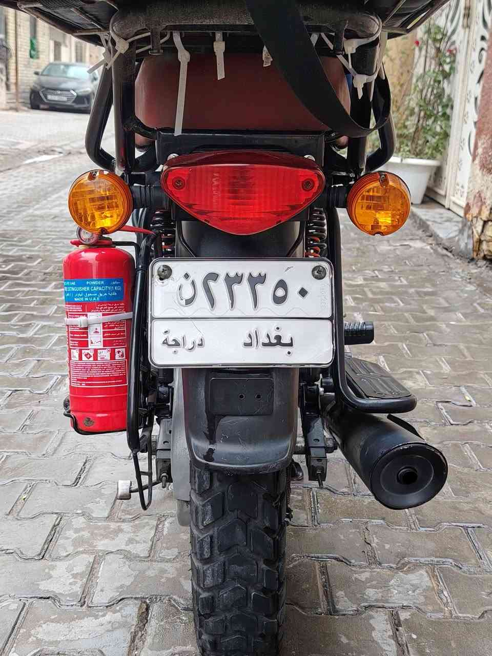 بوكسر موديل 21 مرقم بغداد تحويل ثاني يوم
الدراجه مكفوله من تاير لتاير مابيه اي نقص بس عندي عواج بسيط بستيرن 
دراجه مامشتغله دلفري بس 3 اشهر 
دراجه عارضه ب2100 مليونين و100 وبيه مجال حك الجيه 
العنوان بغداد الحريه 
رقم التلفون *********** متوفر وتساب ورصيد
