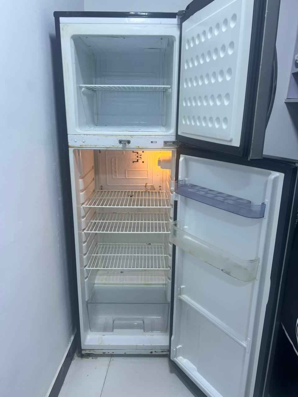 الثلاجه ٢٥٠ بيها مجال
والفرن ٤٠ بيه مجال
والمكناسه ٣٥ بيها مجال
للاستفسار التواصل مع الرقم العنوان البصره نظران
+964 770 083 1745 البصرة, العراق


**إذا كنت صاحب هذا الإعلان وتريد حذفه لأي سبب، رجاءا أرسل رسالة إلى الدعم الفني**