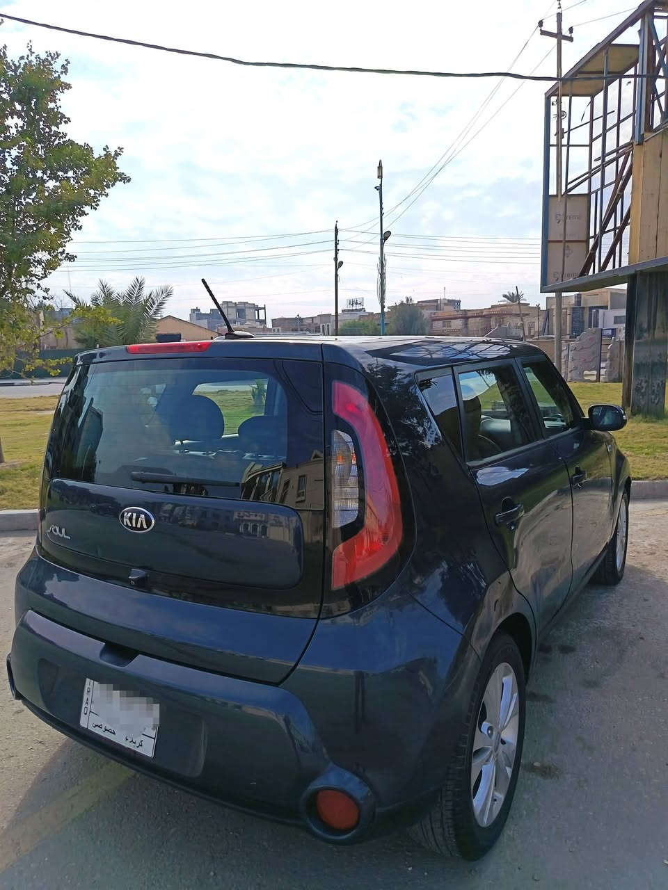 للبيع كيا صول
موديل 2016
رقم كربلاء
وارد أمريكي حادث جاملغ وبنيد وجاملغ
محرك 2000 بلادي مامفتوح لاكن يوجد بي صوت قديم صاله سنه موجود وماعليه شي
مواصفات السيارة
 تحكم جهتين
اشاير بالمري
كشافات
كشنات جلد
ويل كب
مكان السياره كربلاء حي الحسين السعر 115وبيه مجال الشراي يتصل ***********

