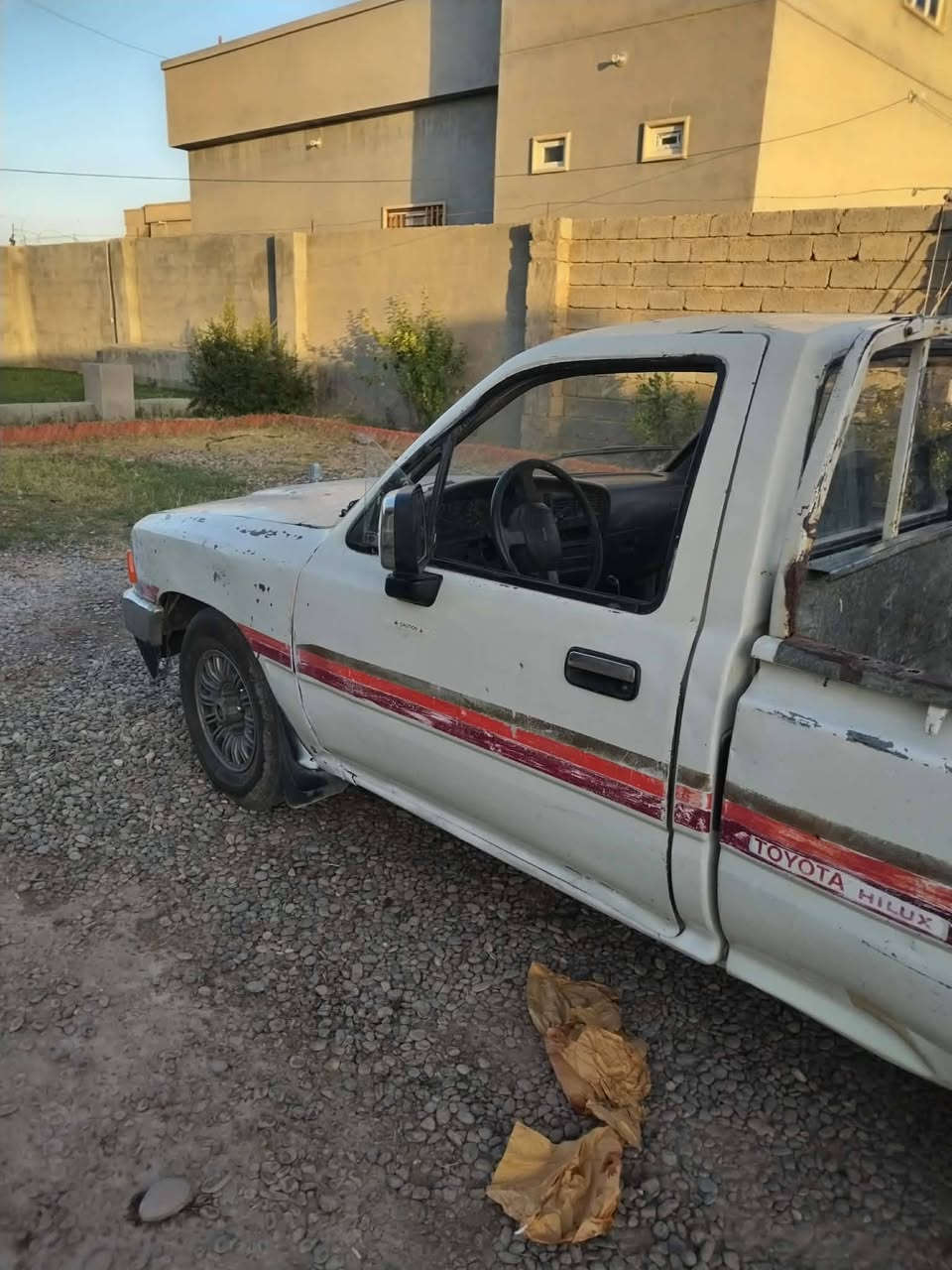 بيك ب موديل 89 سيارة جاهزة شرط الشغل بدون نقص بدون وكالة رقم صلاح الدين  السعر 25$ وبيه مجال قليل رقم صاحب السيارة *********** ابو سعران الجميلي
