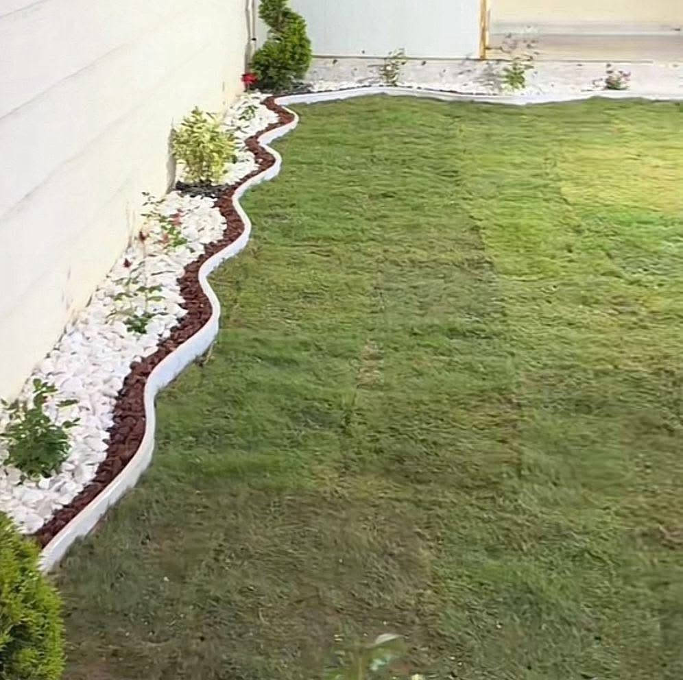 تنظيف حدائق تقليم الاشجار
تصميم وديكورات حدائق  
زراعة الاشجار والشتلات والورود والثيل بأنواعة هندي إيطالي 
ورقي فرنسي 
فرش زميج ترميم الحدائق القديمة وكل ما يخص الحدائق كركوك 
 ***********اتصال 
 و***********اتساب
