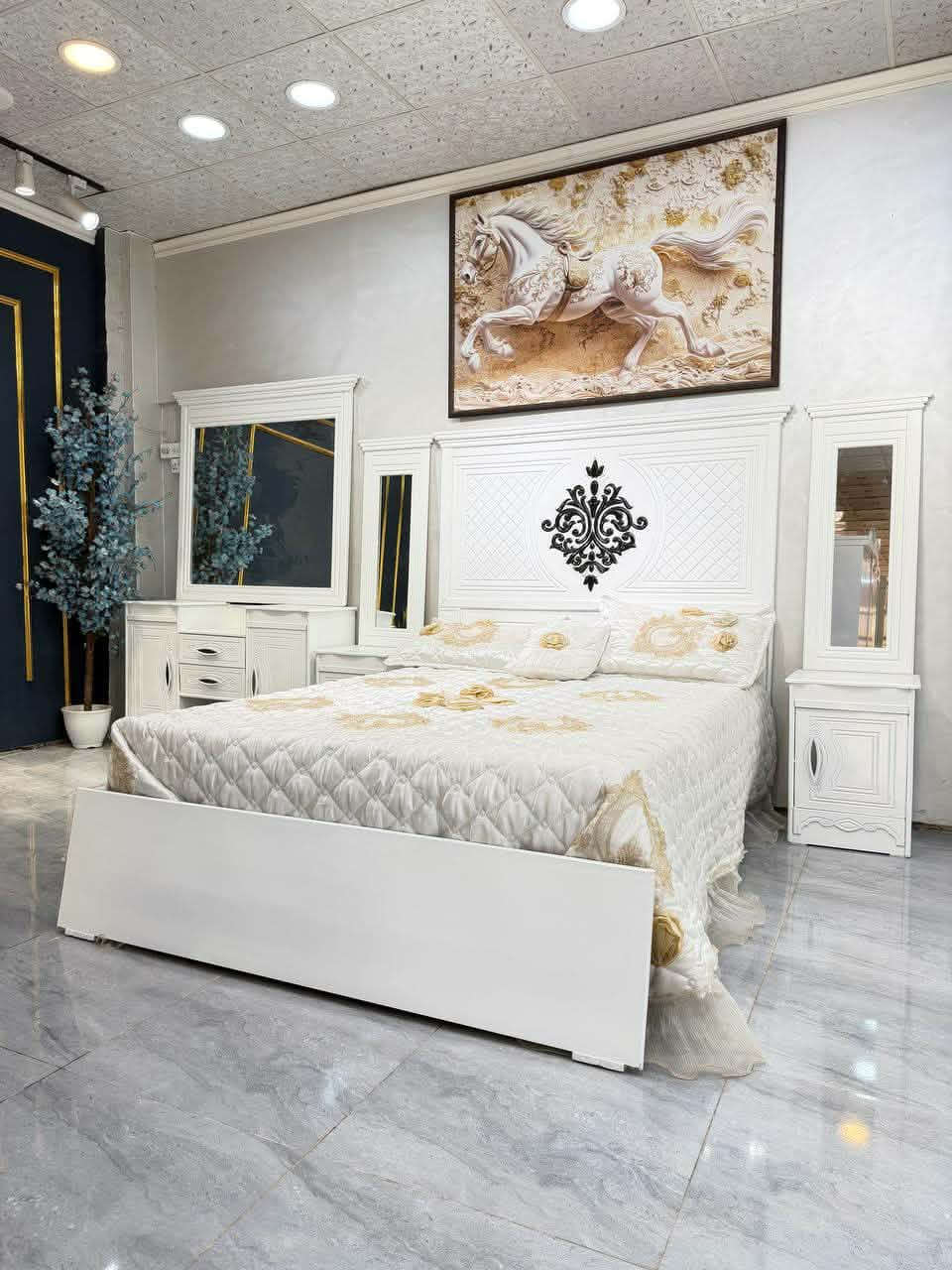 متوفر الان موديل جديد ..

السعر 975الف دينار فقط  

سعر الشازلون الخزان 75 الف 

سعر الشازلون المقعد 50 الف 

الطابوریه25الف
غرفه نوم داخل معاكس خشب 3 ملم
خارج تحفير sns انديف 5 ملم

الصبغ حراري درجة اولى

6باب  متكونه 

زاويه تصميم كنتوري بارتفاع الكنتور

السرير بلاويد اسود 6ارجل

قياس الكنتور ارتفاع 2.40 وعرض 3.20

يوجد توصيل الى جميع المحافضات وباسعار مناسبه

للحجز مراسلتی


**إذا كنت صاحب هذا الإعلان وتريد حذفه لأي سبب، رجاءا أرسل رسالة إلى الدعم الفني**