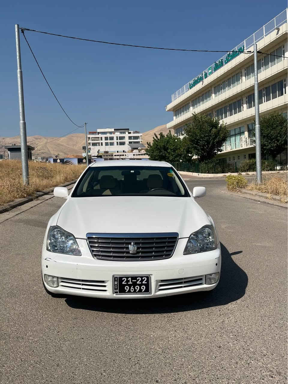 بەناوی خوا
شاهینە مۆدێل ۲٠٠٦
گێڕگەورەی مەكینە بچوك ئالتونی بازار
۲ دوگمە 
گێڕو مەكینەی بەشەرت هەلمی دەمیشی نەبێ
۱۲۹هەزار رۆشتوە
دەعامی بۆ دەعامی بەشەرت
لە قوەتی بێزارە
كامل مەسرەف كراوە 
ڕۆنی هایدرۆلیكو
مەكینەی دوڕۆژە گۆڕاوە

بۆ زانیاری زیاتر::
٠۷۷۷۱٥٥٥٤٤۷ Singapore
