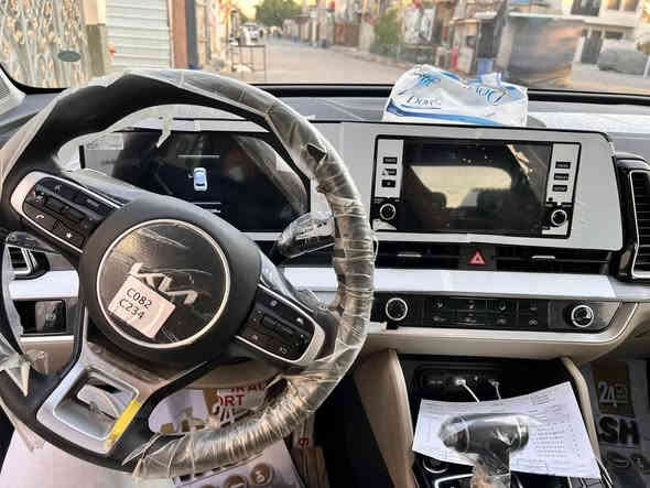 سلام عليكم
سبورتج 2023 مكفوله كفاله عامه عده باارد زغيير كلش بل باب خلفي 

السياره ماشيه 20الف بعدهه جديده بلزكات الشركة 

بصمه ابواب 

مفتاح سياره بصمه عدد  2

سعر 221 بيهه مجال 

استفسار : ***********
