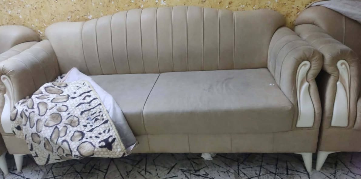 تخم قنفات جلد السعر ٤٠٠ 
مجمده شغاله السعر ١٥٠ كربلاء, العراق


**إذا كنت صاحب هذا الإعلان وتريد حذفه لأي سبب، رجاءا أرسل رسالة إلى الدعم الفني**