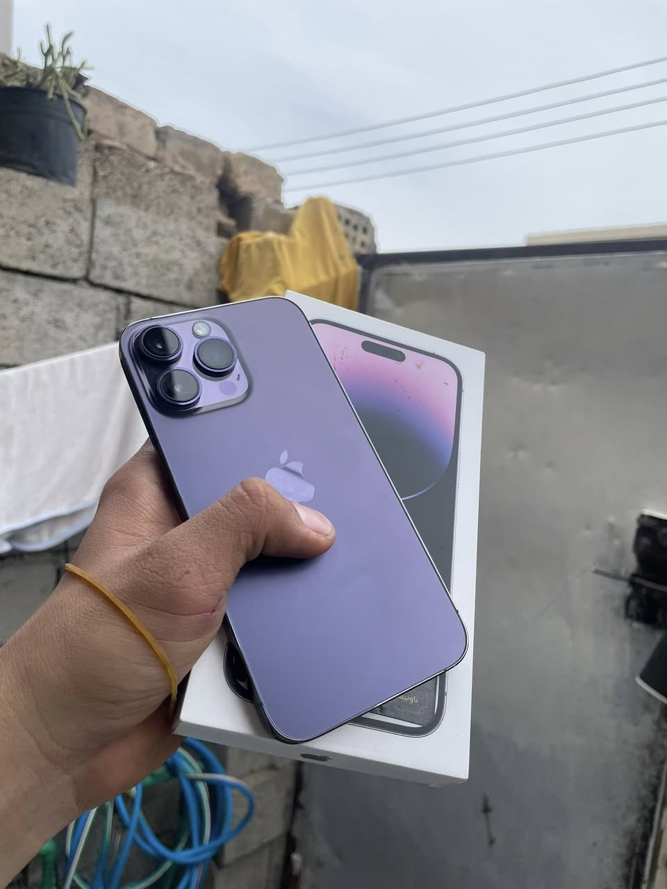 14 برو ماكس تفاصيل بل صور
سعر 535 مكان شعب ***********
