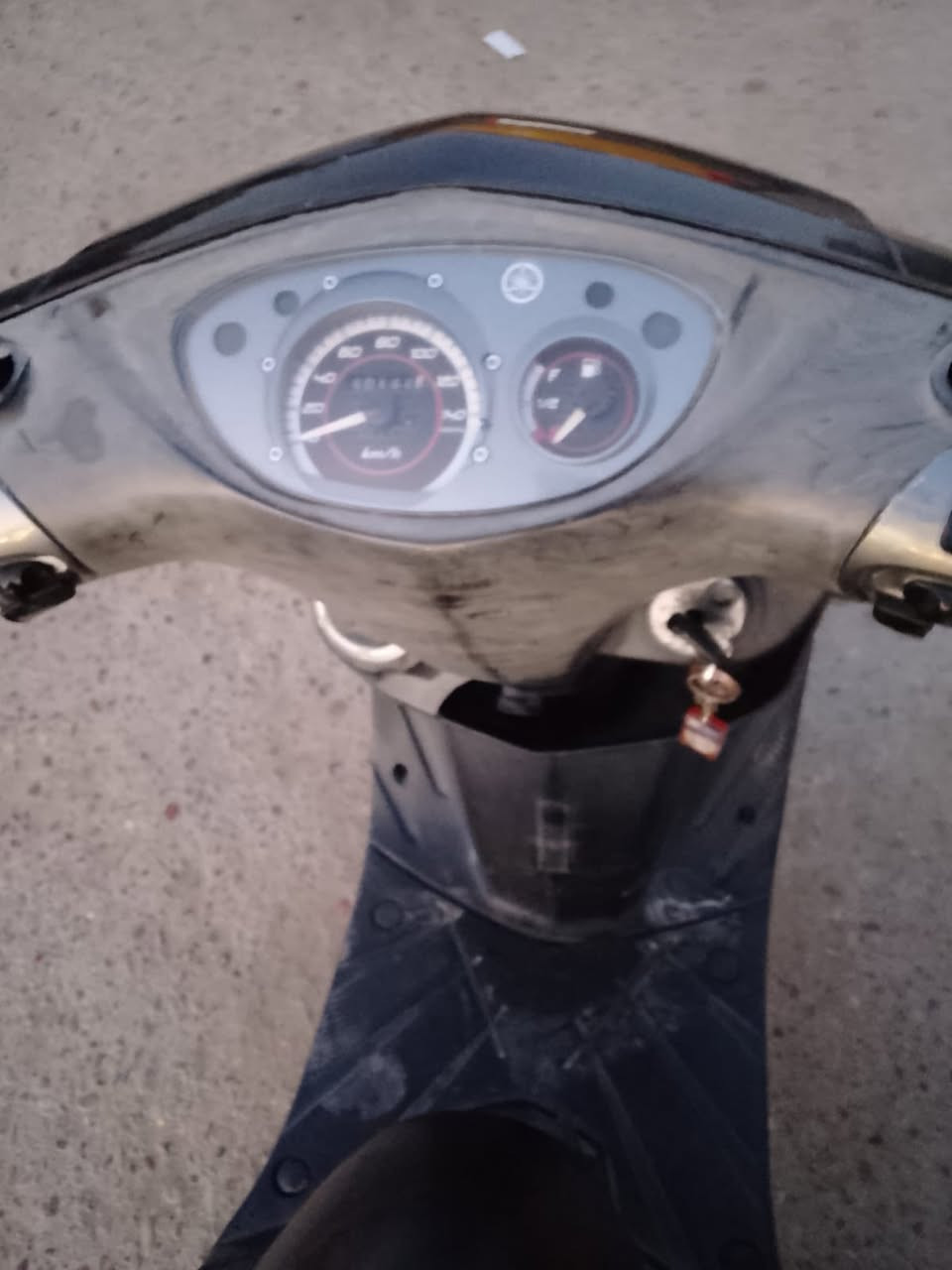 دراجه للبيع كامله مابيهه اي نقص محرك مكفول ناعم شلعه ومعدل حلوه كهربائيات كلهه شغاله كيج بانزين كيج سرعه شغال لايت عالي ناصي اشاير كلهه شغاله كفراتها اصلي مختم دبلات شغاله طسه ناعمه كلش دراجه كامله مابيهه اي نقص مكاني بغداد الشعله شراي اتصل مامتواجد على نت ***********
