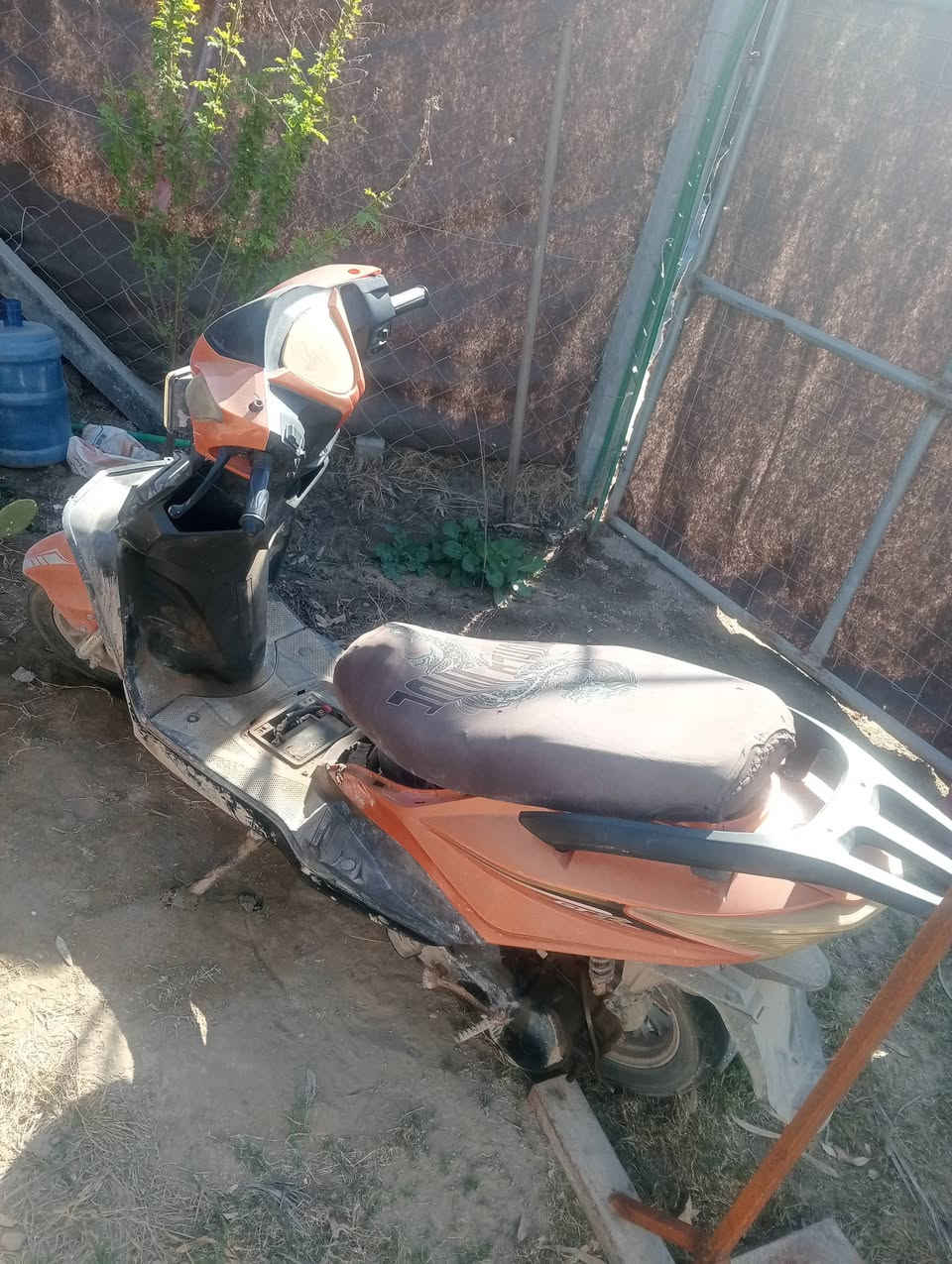 تفصيخ سكنس صيني كفرات ضفيره جديده الكفرات كاملات مابيهن اي نقص و جدد دشبول سواد كامل


**إذا كنت صاحب هذا الإعلان وتريد حذفه لأي سبب، رجاءا أرسل رسالة إلى الدعم الفني**