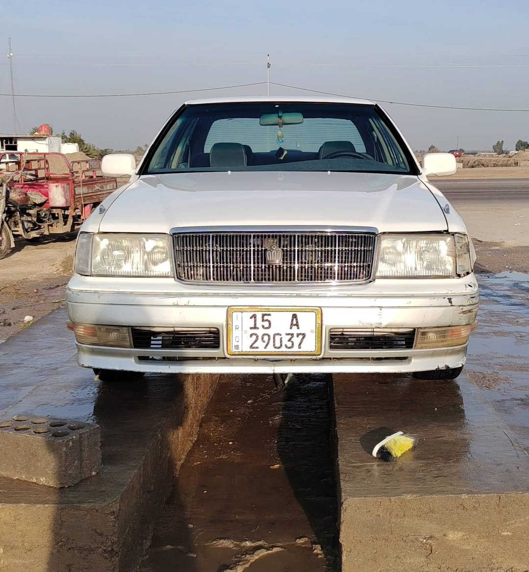 راس الثور موديل 96 رقم أنبار انكليزي بأسمي سنوية لـ2030 مكفولة من الكص ونقل الجثة والضربة القوية بية دحجات بسيطة گير محرك حدادية نضيف تخم تاير تبريد السيارة جاهزة 
السعر80 ورقة وبيه مجال 
رقم الهاتف: ***********

