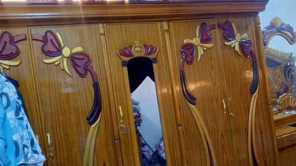 السلام عليكم ورحمه الله وبركاته
غرفه صاج عراقي نظافه فوللللل 💯..
5 ابواب .. نقص زاويه فقط ؟💯 
السعر 350 بلاش  بيه مجال للطيبين 🌷...  
للاستفسار *********** أو مرسله خاص 
العنوان بعقوبة كاطون رازي  
@إشارة
