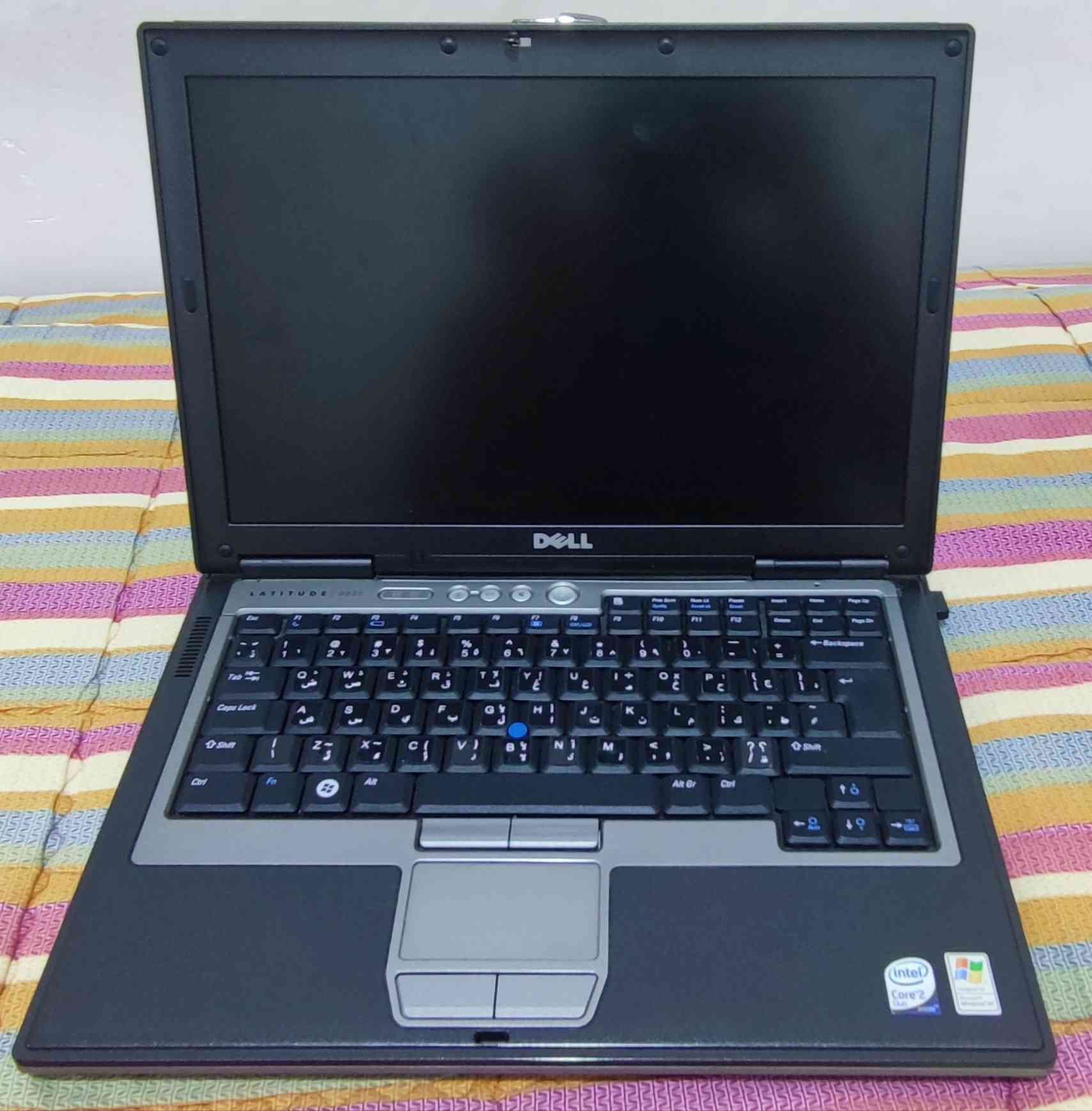 للبيع حاسبة Dell كلاسيكية عملية ومتينة جداً 
💻 الموديل: Dell Latitude D620
🧠 المعالج: Intel Core 2 Duo T5600
💾 الرام: 1.5 غيغابايت (1.50 GB RAM)
💿 النظام: Windows 7 Ultimate
🔋 البطارية: ممتازة وتستقبل الشحن بشكل طبيعي وسريع.
🖥️ الشاشة: 14.1 بوصة (نظيفة وواضحة جداً وبألوان كاملة)
⌨️ الكيبورد: عربي / إنكليزي نظيف جداً بحالة ممتازة
🛠️ الهيكل: سبائك المغنيسيوم الصلبة، قوي جداً ومقاوم للصدمات.
الحاسبة نظيفة وشغالة بشكل طبيعي 100%، وتأتي مع شاحنها الأصلي.
السعر: [قيم بالي يرضي الله ]
للتواصل والاستفسار: [*********** أو راسلني خاص]
