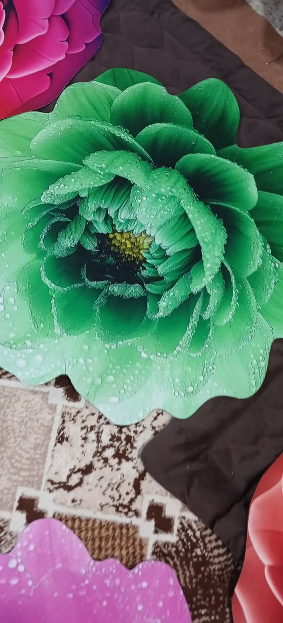 دواسه ثري دي عازل للماء قياس ٨٠ ×٨٠ / العنوان بيجي شارع المصرف مقابل مدرسة الفضيله للبنات / للاستفسار /*********** /***********
