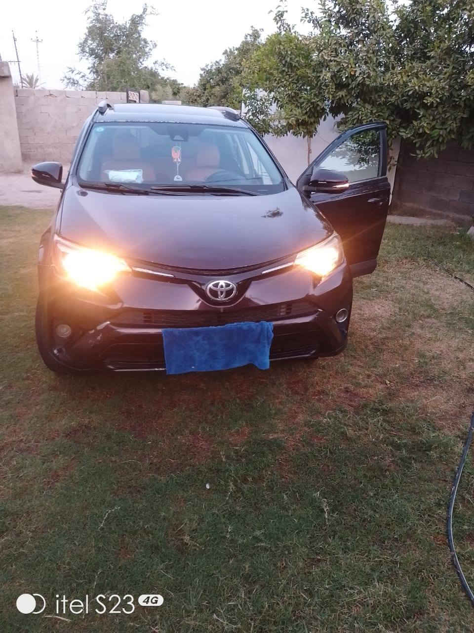 تويوتا راف فور موديل 18 رقم انكليزي سنوية جديدة انبار مكينة وكير جدد تخم تاير صبغ  عام مواصفات عادية مكان ابو غريب مراوس حسب القناعة *********** اشعندك دز خاص او واتساب
