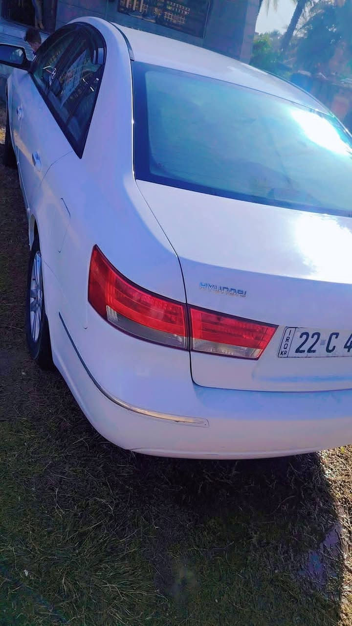 السلام عليكم سوناتا 2011 خليجي 
محرك 2000 مكفوله كفاله عامه فقط بيه جاملغ امامي 
 فتحه اشاير بالمري 
تحكم ستيرن
صدر حداديه تخم تاير تبريد تدفئه في حاله جيده 
محرك وكير مكفولات لا تبخير ولا تنقيص ولا فتح 
رقم اربيل دولي 
العنوان بابل الحله 
للاستفسار ***********
