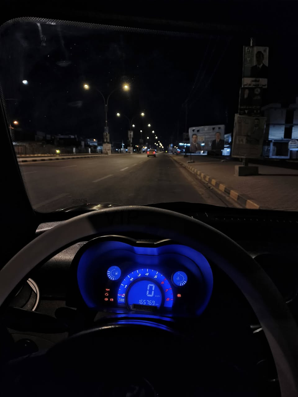 السلام عليكم للبيع ليفان ١٣ السيارة محرك كير تخم تاير كهربائيات كله جديد السيارة حلوة وجاهزة بدون صبغ رقم بغداد دولي جديد وهزة جديدة ب اسمي السيارة ماشيه ١٦٥ مكانهة نجف السعر ٤١ وبيهة مجال بسيط


**إذا كنت صاحب هذا الإعلان وتريد حذفه لأي سبب، رجاءا أرسل رسالة إلى الدعم الفني**