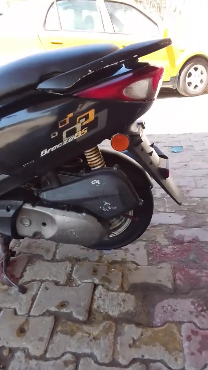 سلام عليكم بريز للبيع مكان بغداد الدوره سعر مليون وبيها مجال بسيط ***********

