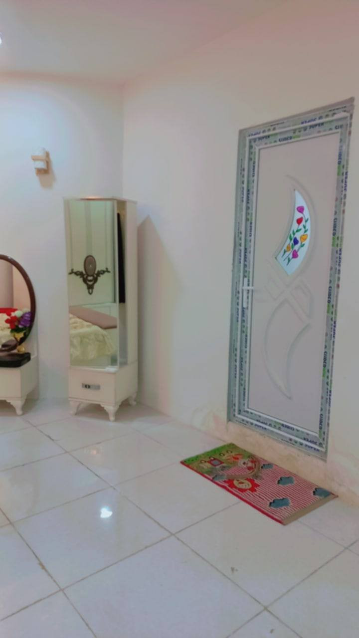 سلام عليكم .
غرفه تركي نضيفه وجديده 
ومبيها اي ضرر 
العنوان كربلاء المقدسة حي العباس .
السعر ٥٥٠ وبيها مجال ل٥٠٠ قفل. 
للاستفسار خاص


**إذا كنت صاحب هذا الإعلان وتريد حذفه لأي سبب، رجاءا أرسل رسالة إلى الدعم الفني**