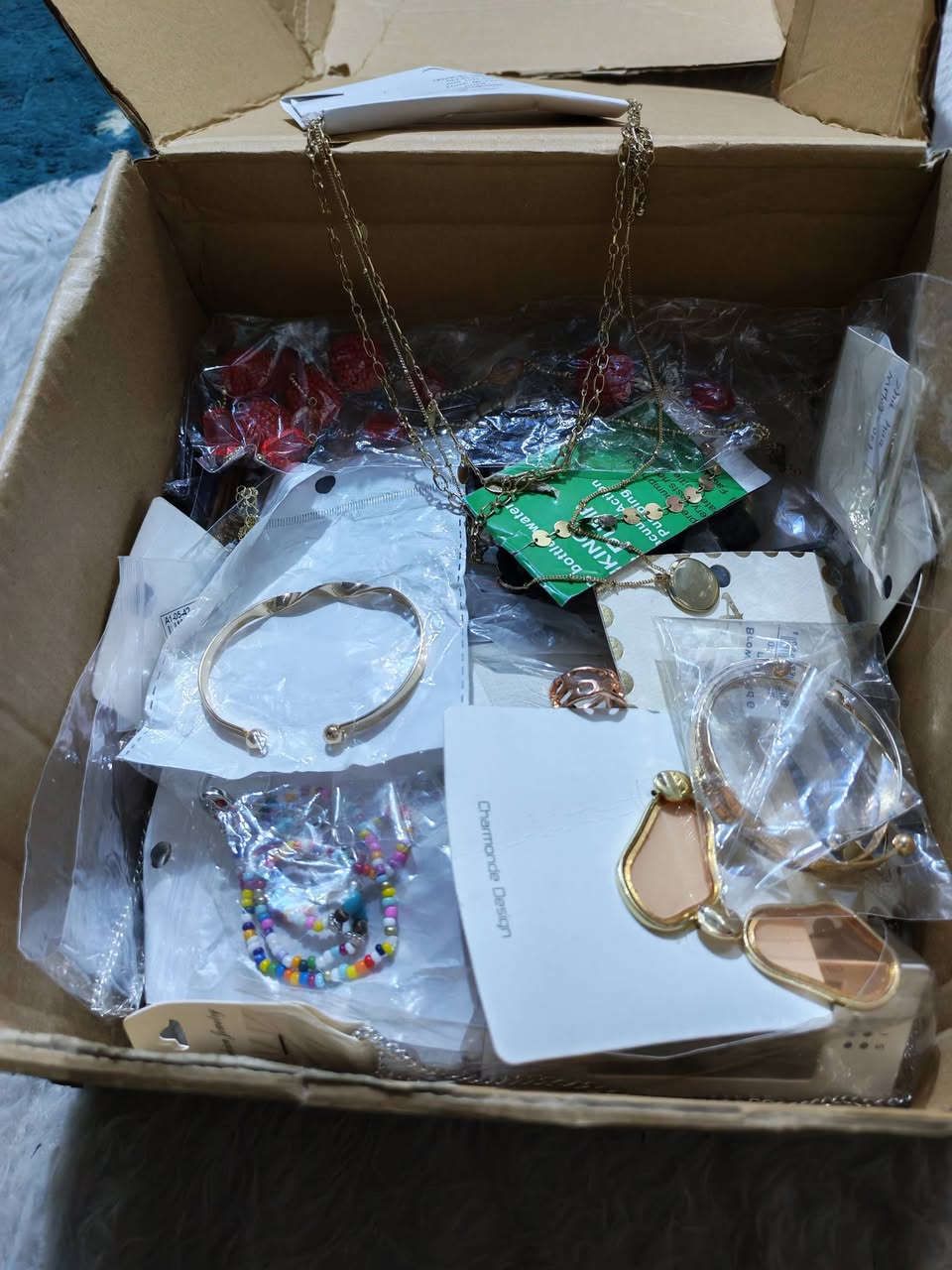 كراتين تراجي بال كارتون الواحد٥٠ قطعة اكسسوارات مشكل ب١٥الف مع التوصيل
4 كيلو ونص تراجي
و411 كارت تراجي جاهزة للبيع 🔥
💰 صفقة ثقيلة حرفياً… مو كلام!
😏 اللي يعرف السوق يعرف
هاي مو بضاعة… هاي ربح واقف ينتظر صاحبه 💸
⏳ لا تتأخر
غيرك دا يحسب الربح وانت بعدك تقرأ!
📩 احجز هسه قبل لا تخلص


**إذا كنت صاحب هذا الإعلان وتريد حذفه لأي سبب، رجاءا أرسل رسالة إلى الدعم الفني**