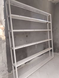 رف مال محل 6رفوف الطول مترين بمترين الرقم 07802673144