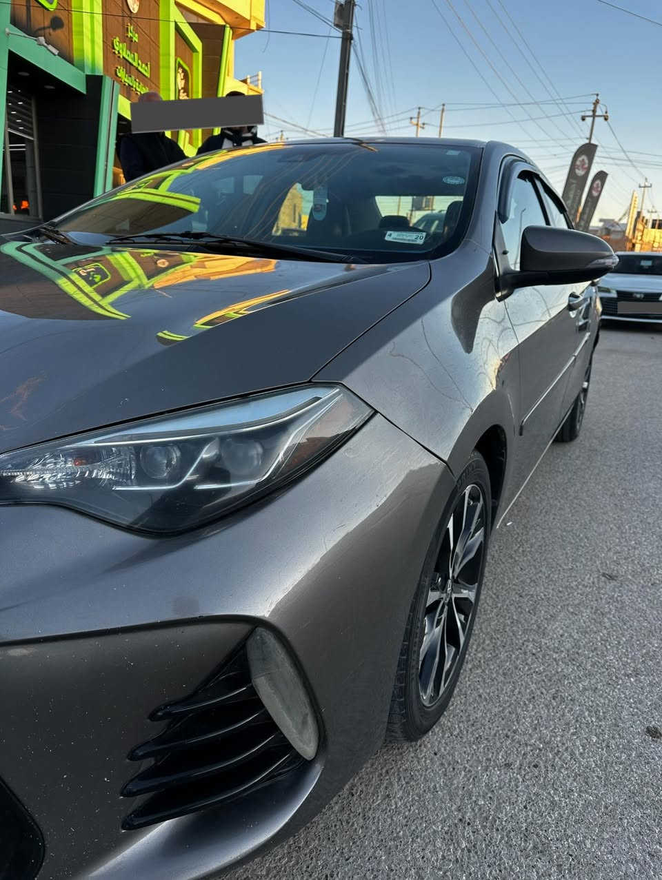 .
كورلا وارد امريكي الفئه se
رقم اربيل 
موديل 18
محرك 1.8 
ماشيه 134 الف 
بيه جاملغ سرقه بيه راس بنيد شبر صبغ بدون اي دواخل 
باقي كفاله
•••
السعر 145$ بيه مجال 
***********
